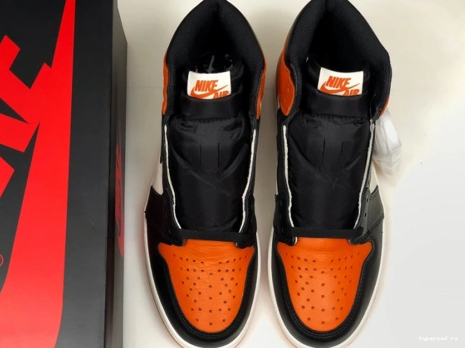 OW AQ0818-158 1 x AJ1 Jordan Off-Louis Air 0816